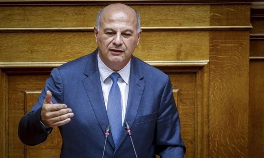 Τσιάρας: Νομοτεχνική βελτίωση για τα θύματα ενδοοικογενειακής βίας